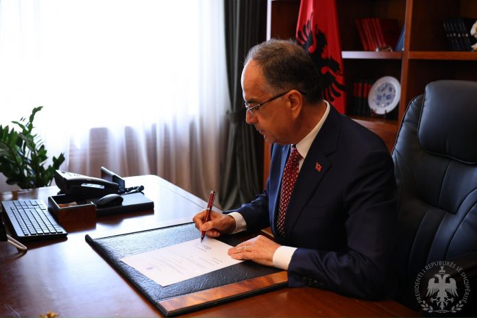 Presidenti dekreton 9 nëntorin si datë të zgjedhjeve të pjesshme në 6 bashki